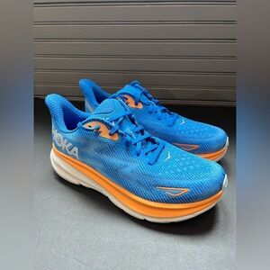 New Hoka One One Men's Clifton 9 Size 10D Blue and Orange Running Shoes No Box